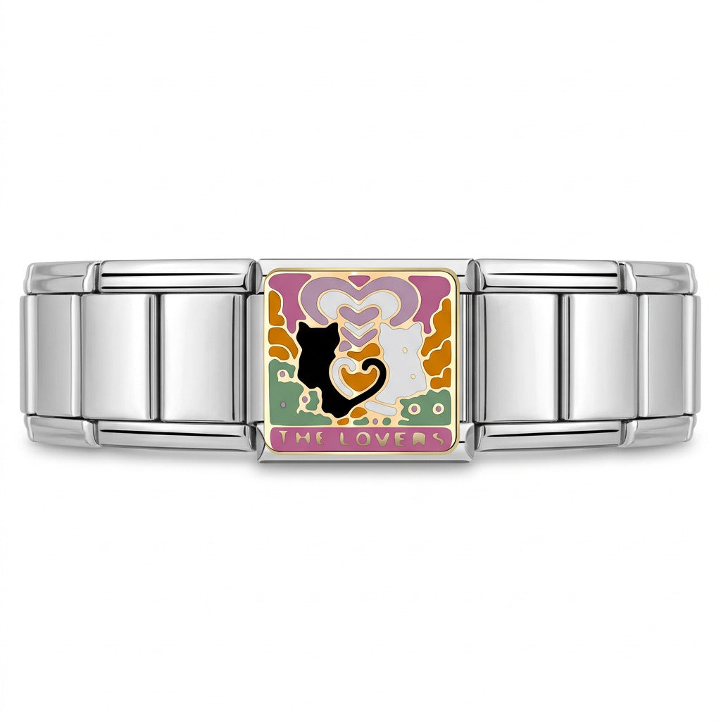Charm Gatos (Plateado) – en pulsera