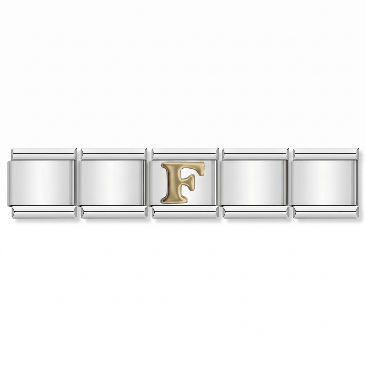 Charm Letra F (Plateado) en pulsera italiana de eslabones