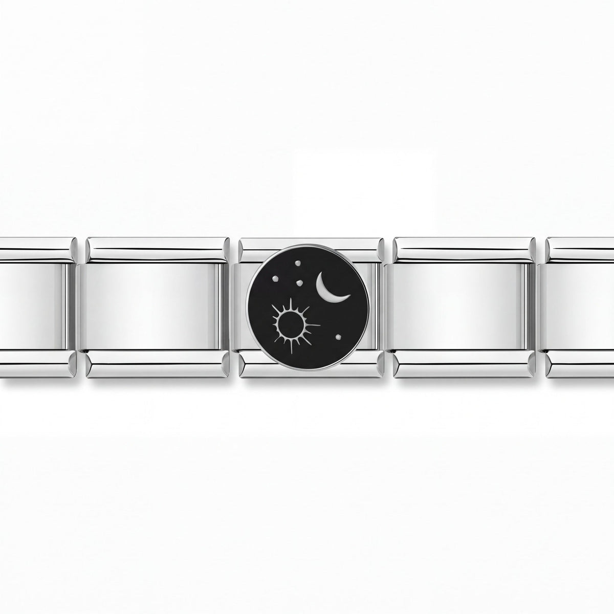 Charm Sol y Luna (Plateado) en pulsera italiana de eslabones
