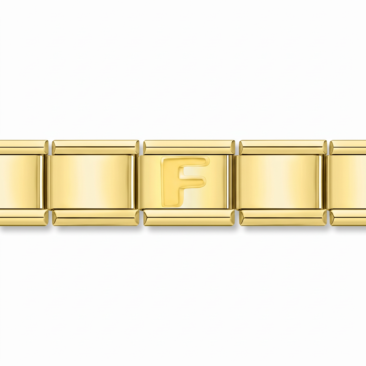 Charm Letra F (Dorado) en pulsera italiana de eslabones
