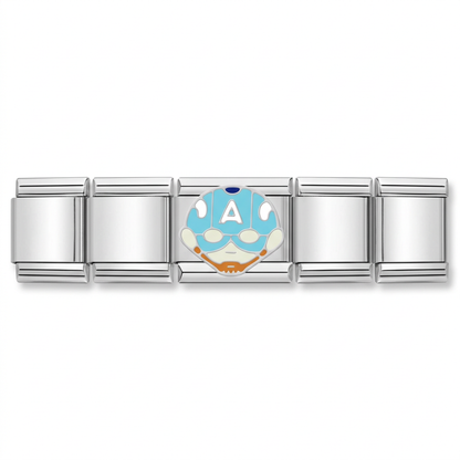 Charm Héroe de Casco Azul – en pulsera