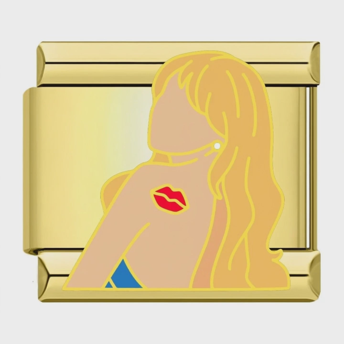 Video del Charm Edición Única (Oro)