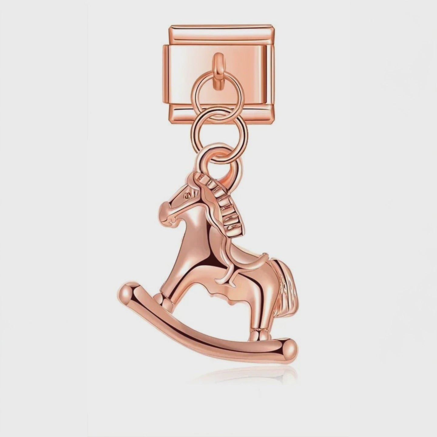 Charm Colgante Caballo (Oro Rosa) – video