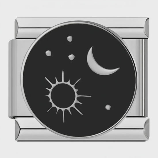 Video del Charm Sol y Luna (Plateado)