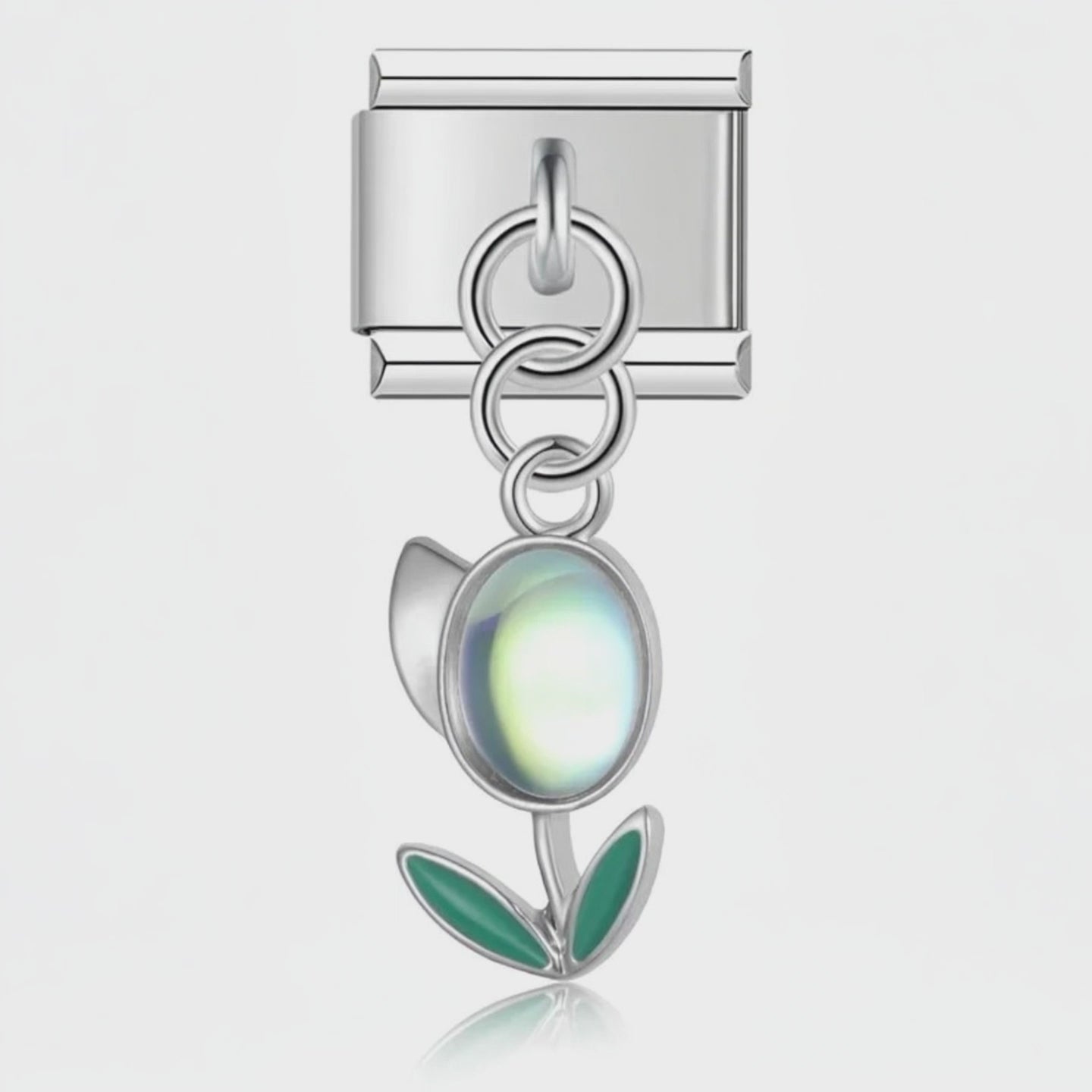Charm Flor de Nácar – video