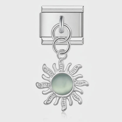 Video del Charm Sol Verde