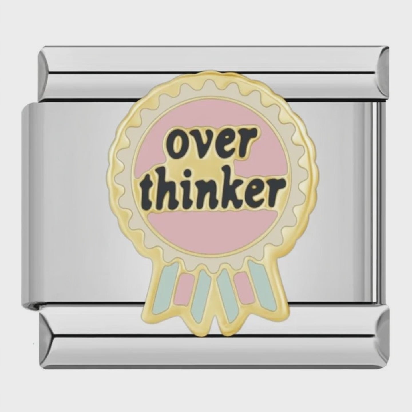 Charm Over thinker – video